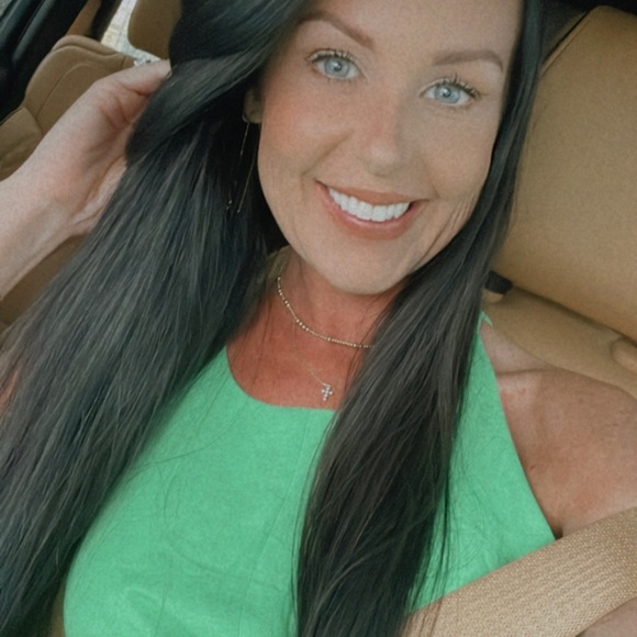 Meet your Posher, Tonja Jean - Picture 4 of 5